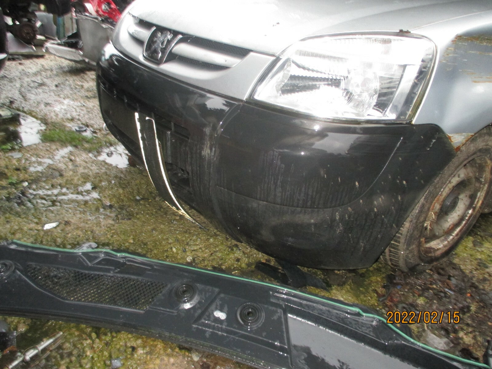 PEUGEOT PARTNER 2010 MK1 FACELIFT FRONT BUMPER COMPLETE BLACK