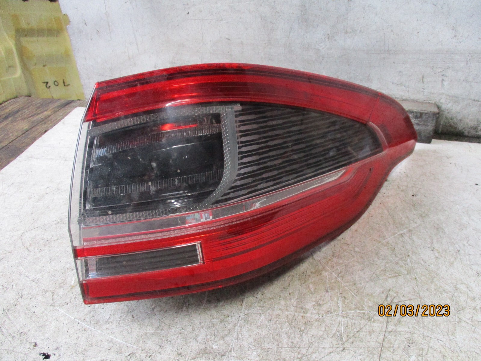 FORD S MAX 2010 OSR DRIVER SIDE REAR OUTER TAIL LIGHT AM2113404AG