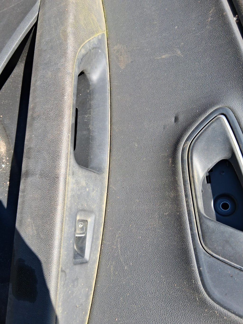 SEAT LEON MK3 NSF NEAR LEFT FRONT PASSENGER DOOR CARD 5f4867211c