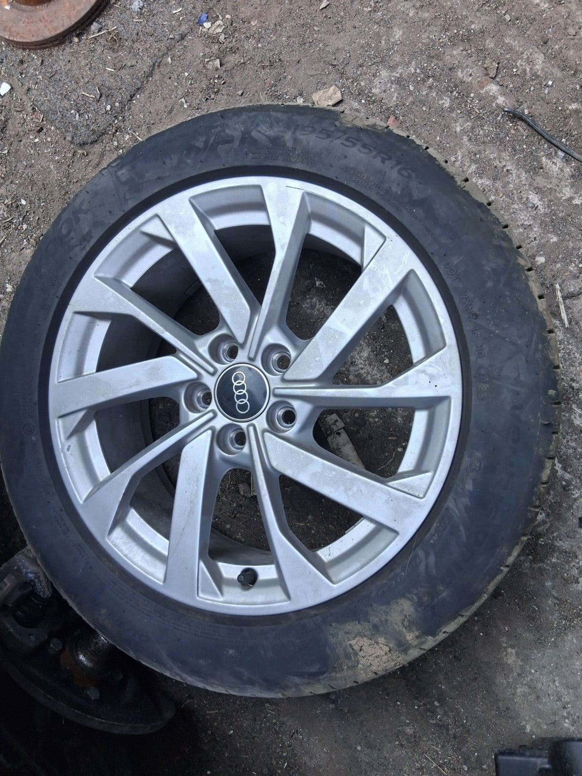 2023 AUDI A1 SPORT MK2 GB 16 INCH ALLOY WHEEL TYRE 195/55R16 REF 2 82A601025B