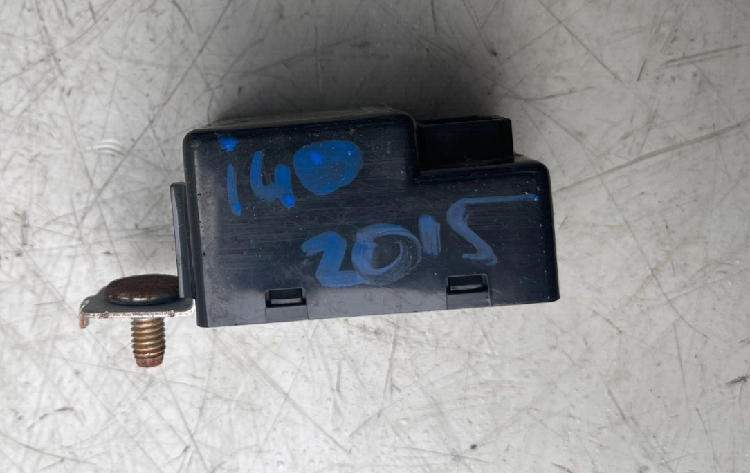 HYUNDAI I40 2015 KEYLESS ALARM SENSOR 95710-4D011