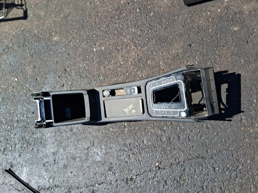 VW VOLKSWAGEN PASSAT B8 2019 COMPLETE CENTRE CONSOLE TRIM CONSOLE 3G0857100