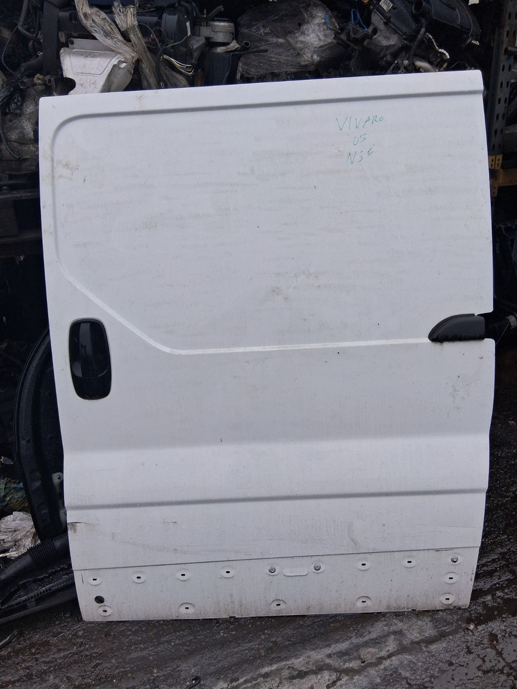 2005 VAUXHALL VIVARO MK1 NS PASSENGER SIDE LEFT SLIDING DOOR WHITE
