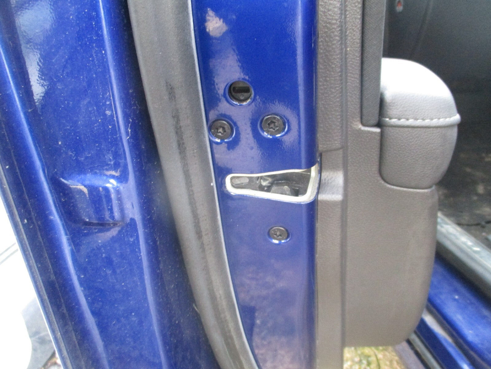 2017 FORD MONDEO MK5 NSF PASSENGER SIDE FRONT DOOR LOCK MECHANISM