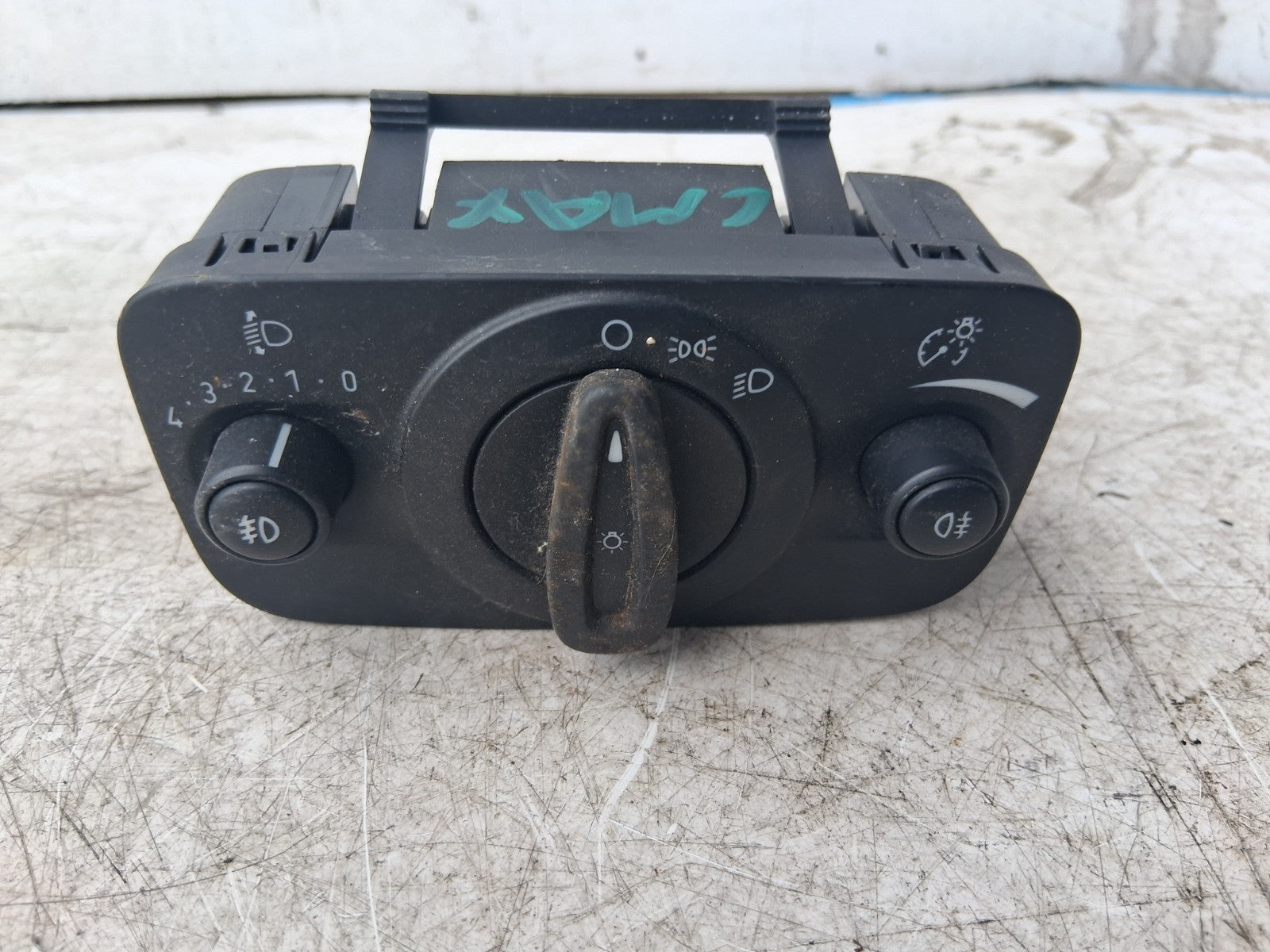 2016 FORD C MAX MK2 HEADLIGHT CONTROL SWITCH AV6T13A024AC