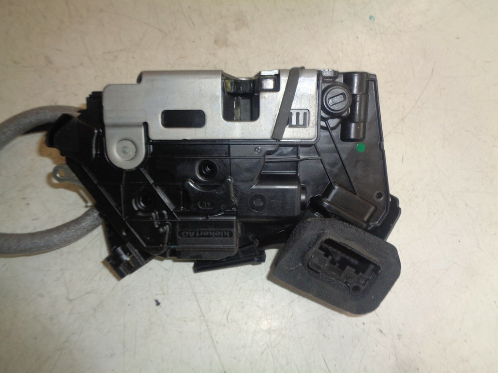 VW VOLKSWAGEN POLO 6R 2017 NSR PASSENGER SIDE REAR DOOR LOCK MECHANISM 6C0839013