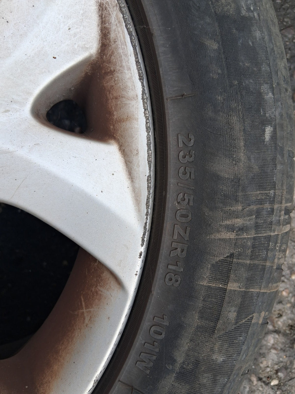 2004 BMW X3 E83 18 INCH ALLOY WHEEL WITH TYRE 235/50R18