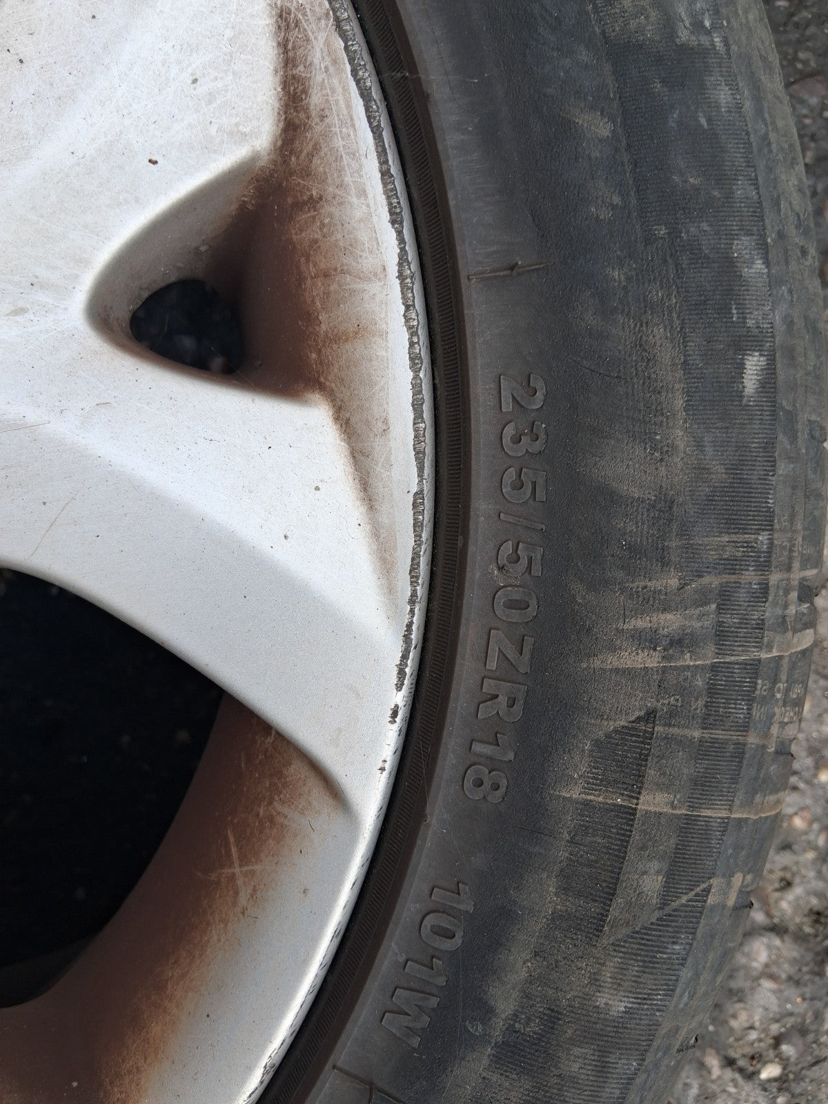 2004 BMW X3 E83 18 INCH ALLOY WHEEL WITH TYRE 235/50R18