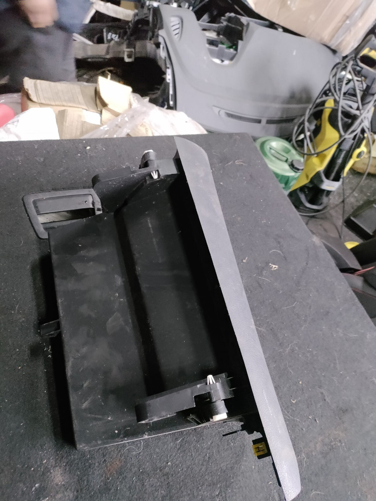 TOYOTA PROACE 2021 NS PASSENGER SIDE STORAGE COMPARTMENT GLOVEBOX 1745684X