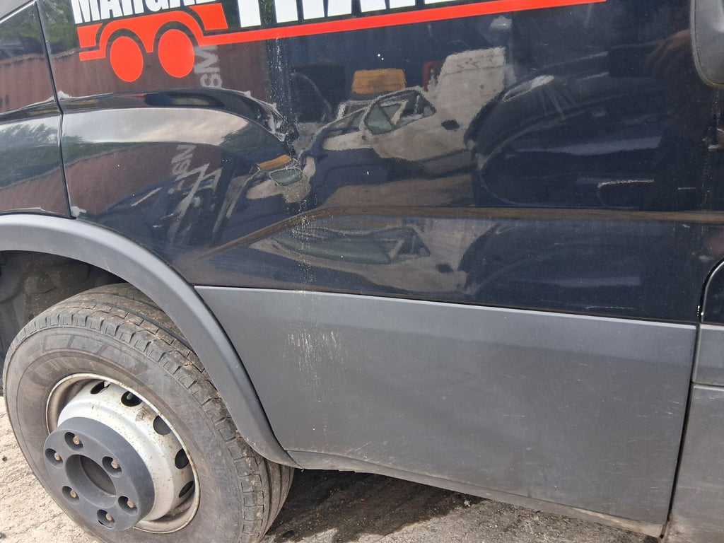 2023 IVECO DAILY MK6 FACELIFT 70C21b 3.0 D NSF PASSENGER BARE DOOR NERO BLACK