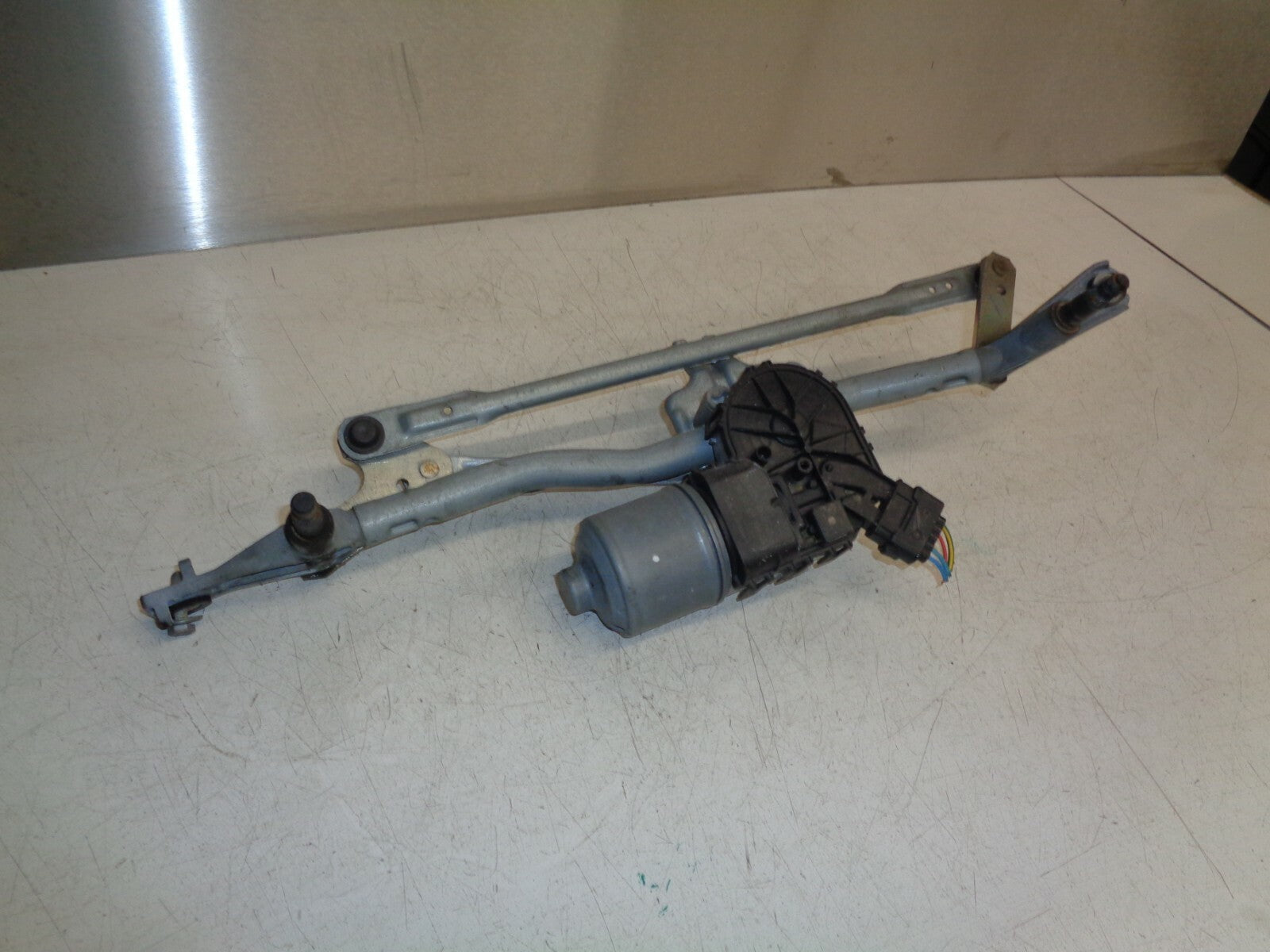 CITROEN BERLINGO 2015 MK2 1.6 WINDSCREEN WIPER MOTOR & LINKAGES 9683100780