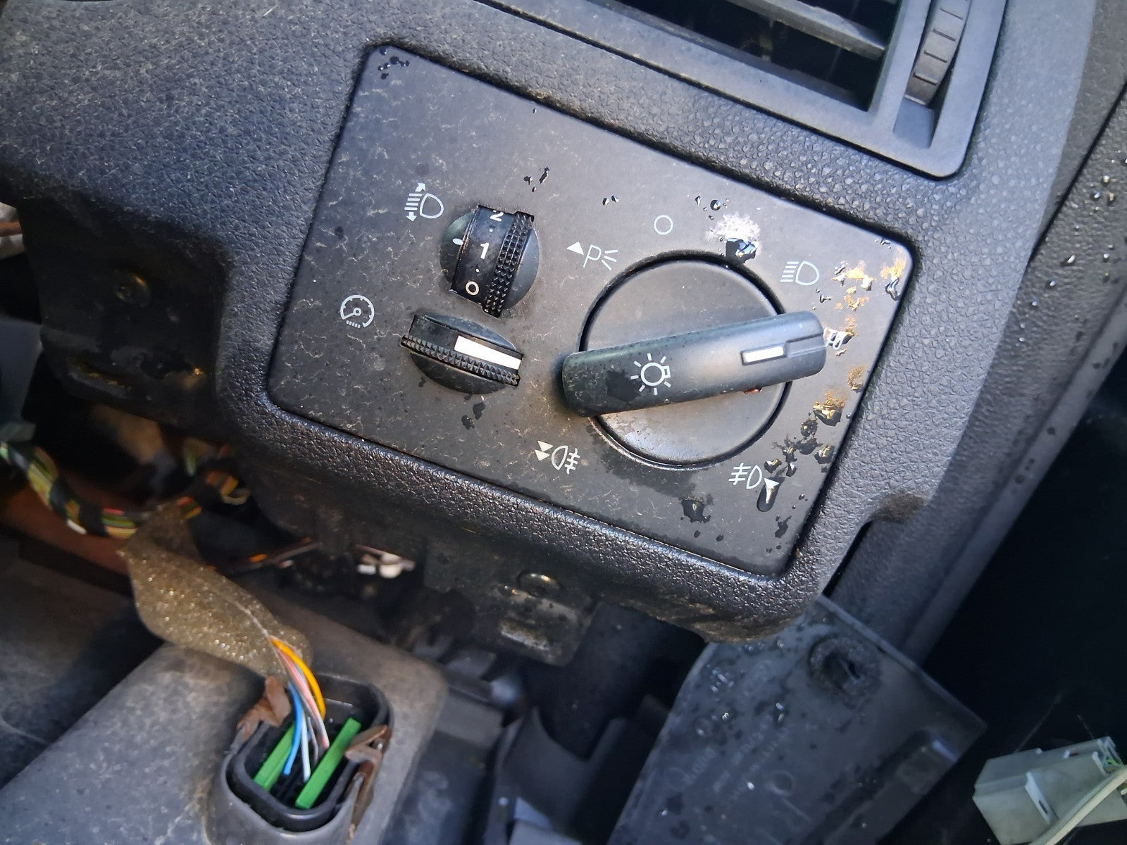 2009 FORD KUGA MK1 HEADLIGHT ADJUSTER CONTROL SWITCH PANEL