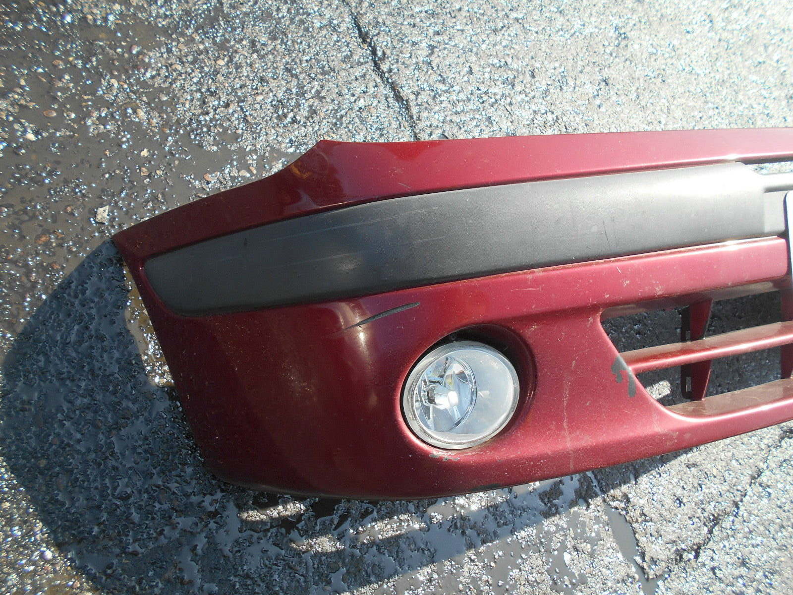 RENAULT SCENIC MK1 2000 FRONT BUMPER & FOG LIGHTS BURGUNDY