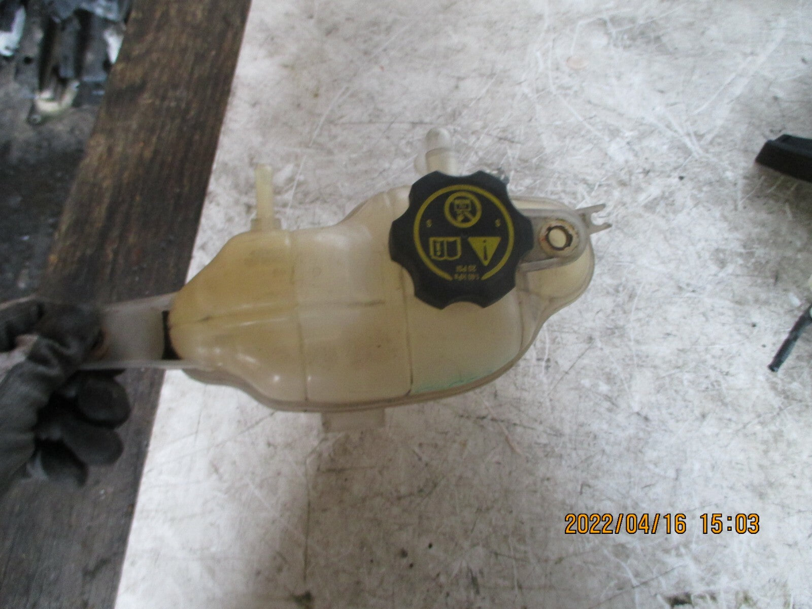 VAUXHALL CORSA E 2018 EXPANSION COOLANT TANK 1343610