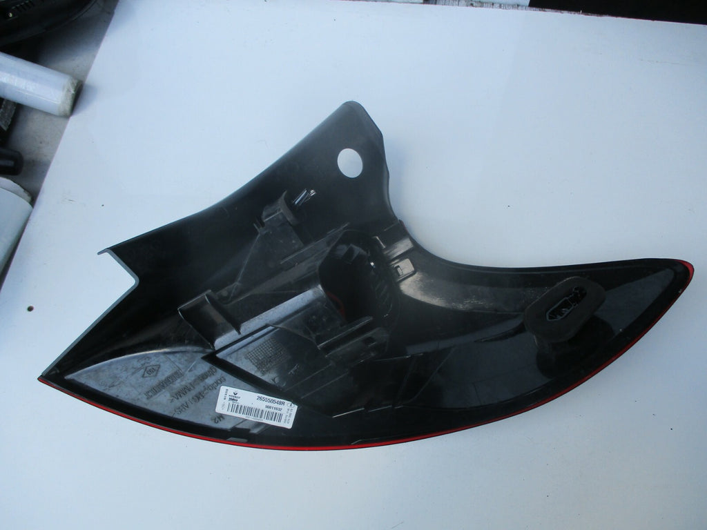 RENAULT MEGANE MK3 2015 NSR PASSENGER SIDE REAR BRAKE LIGHT CLUSTER 265550548R