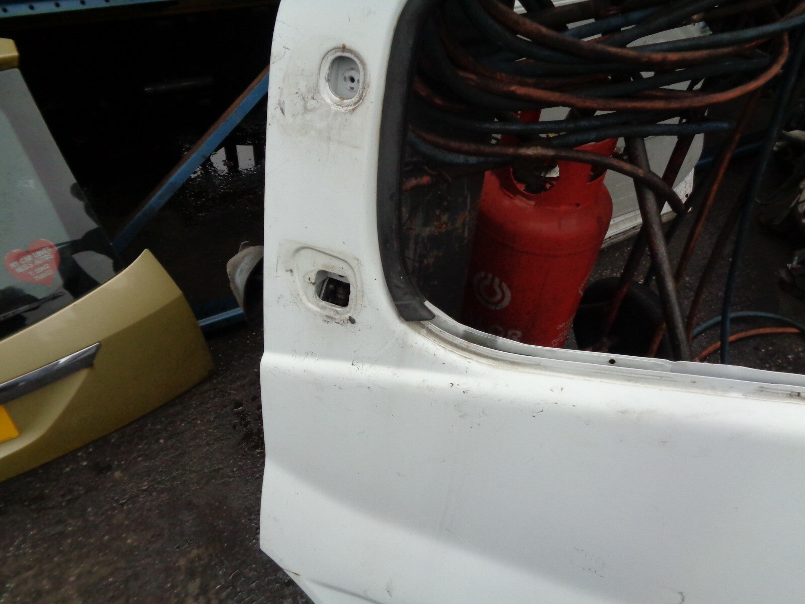 VAUXHALL VIVARO VAN 2007 NSF PASSENGER SIDE FRONT BARE DOOR SHELL IN WHITE