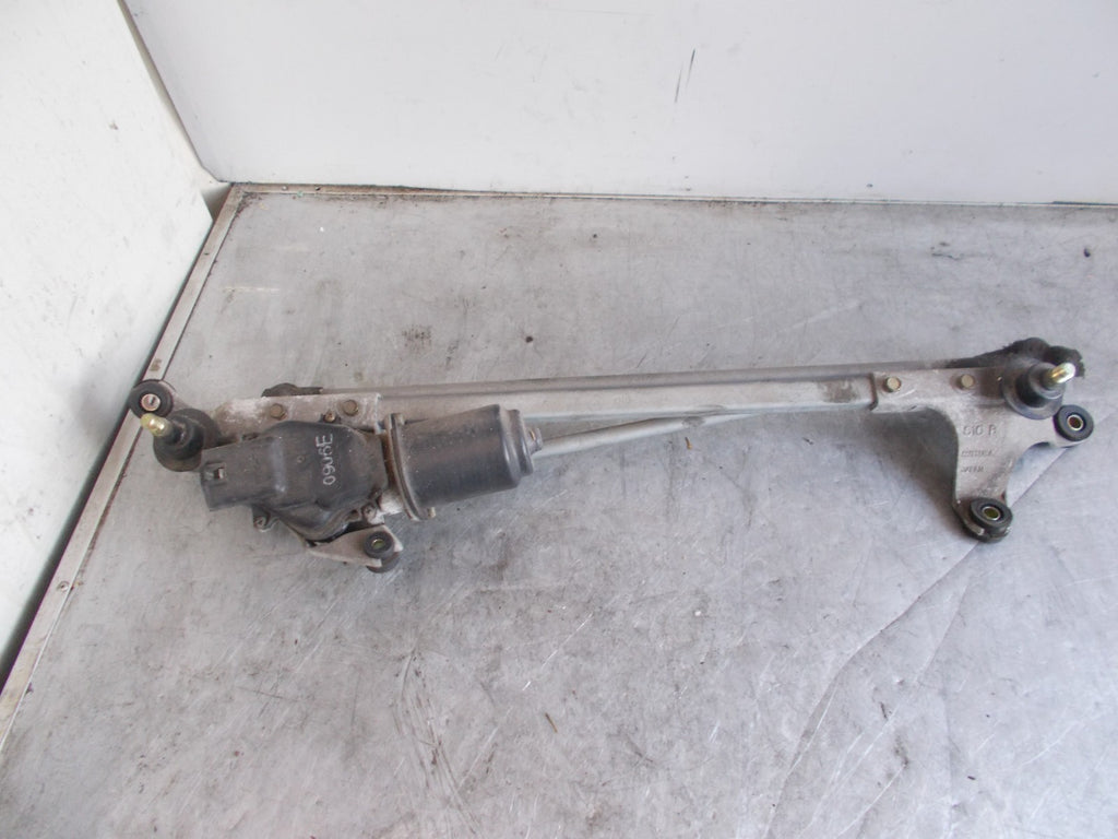 HONDA CRV MK1 2001 FRONT WINDSCREEN WIPER MOTOR LINKAGE MECHANISM