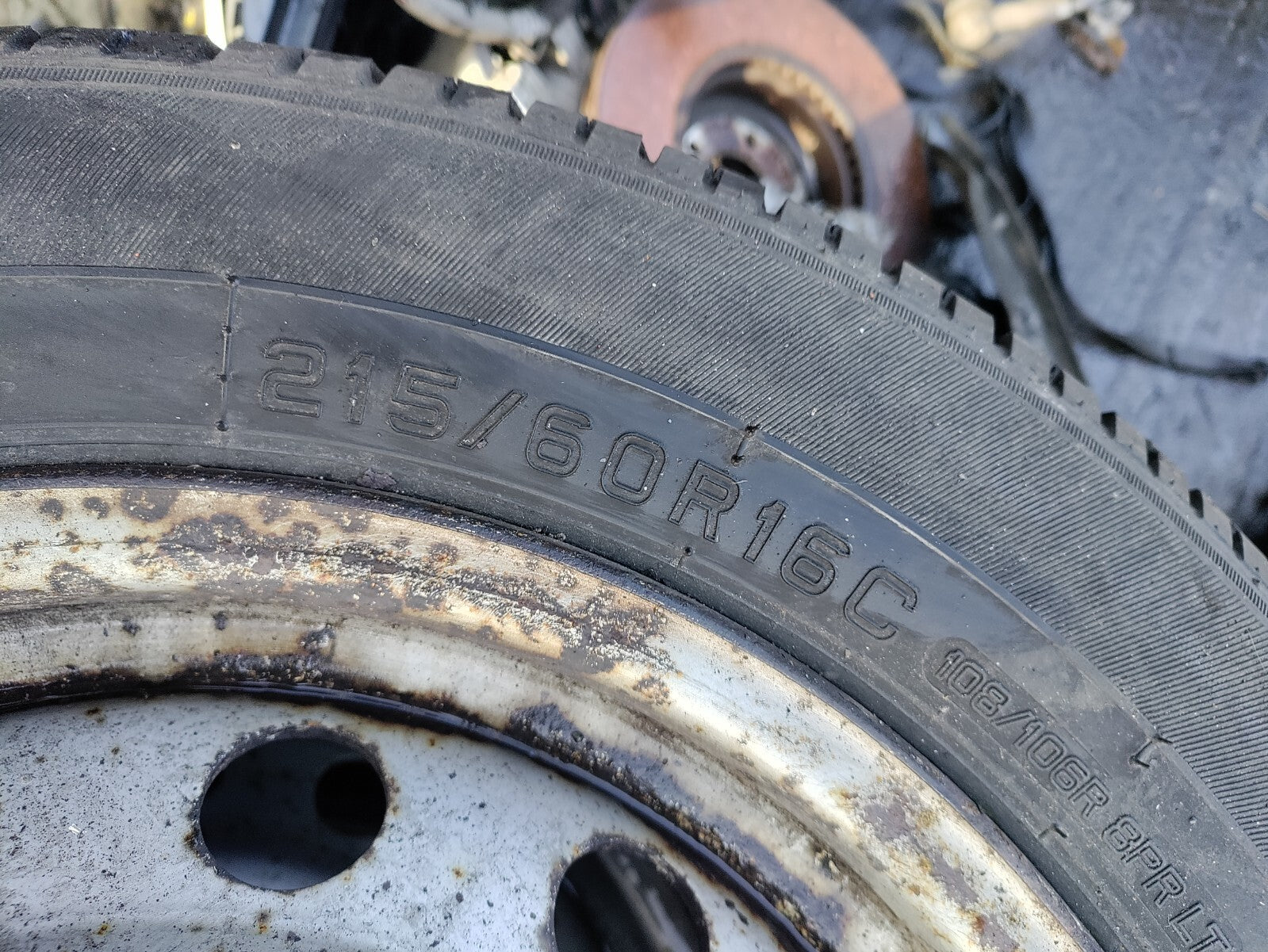 2007 PEUGEOT EXPERT MK2 16 INCH STEEL WHEEL WITH TYRE 215/60R16