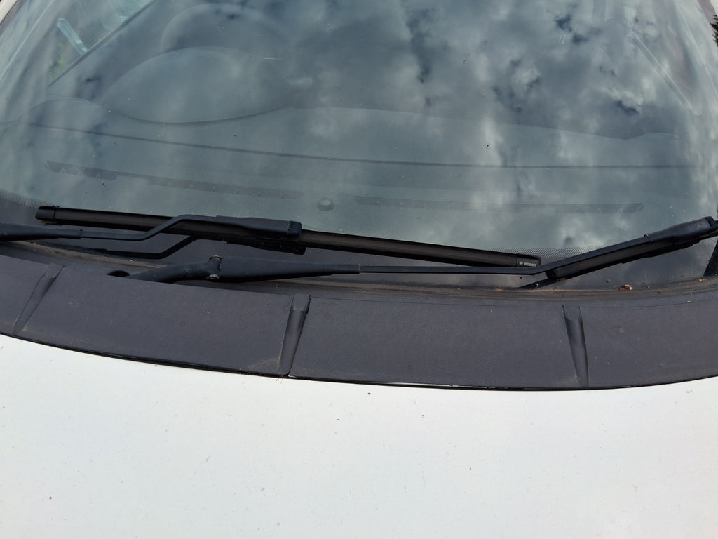 2014 FIAT PUNTO FACELIFT 5 DOOR MK3 FRONT WINDSCREEN WIPER MOTOR & LINKAGE