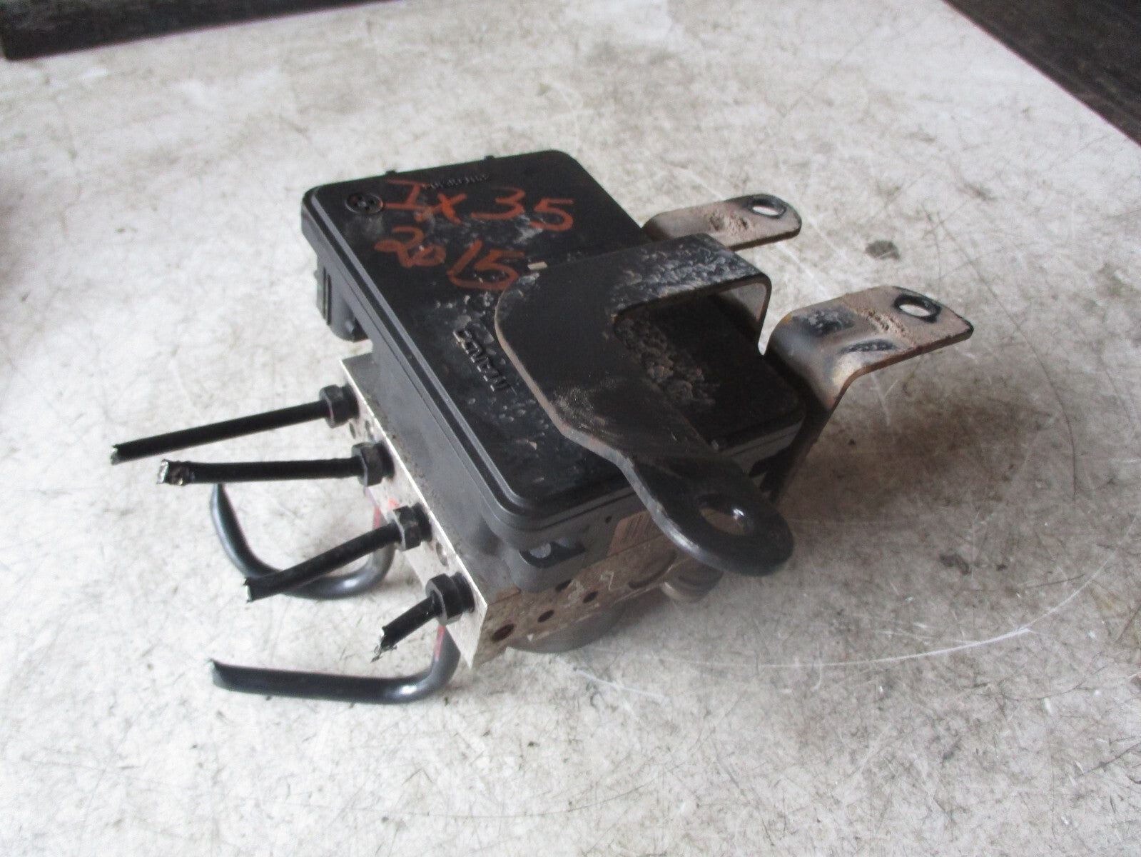HYUNDAI IX35 2015 1.7 CRDI ABS PUMP MODULATOR 589202Y670