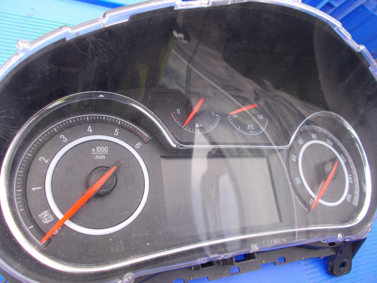 VAUXHALL INSIGNIA A (MK1) 2.0 CDTI (A20DTE) CLOCKS SPEEDO INSTRUMENTCLUSTER