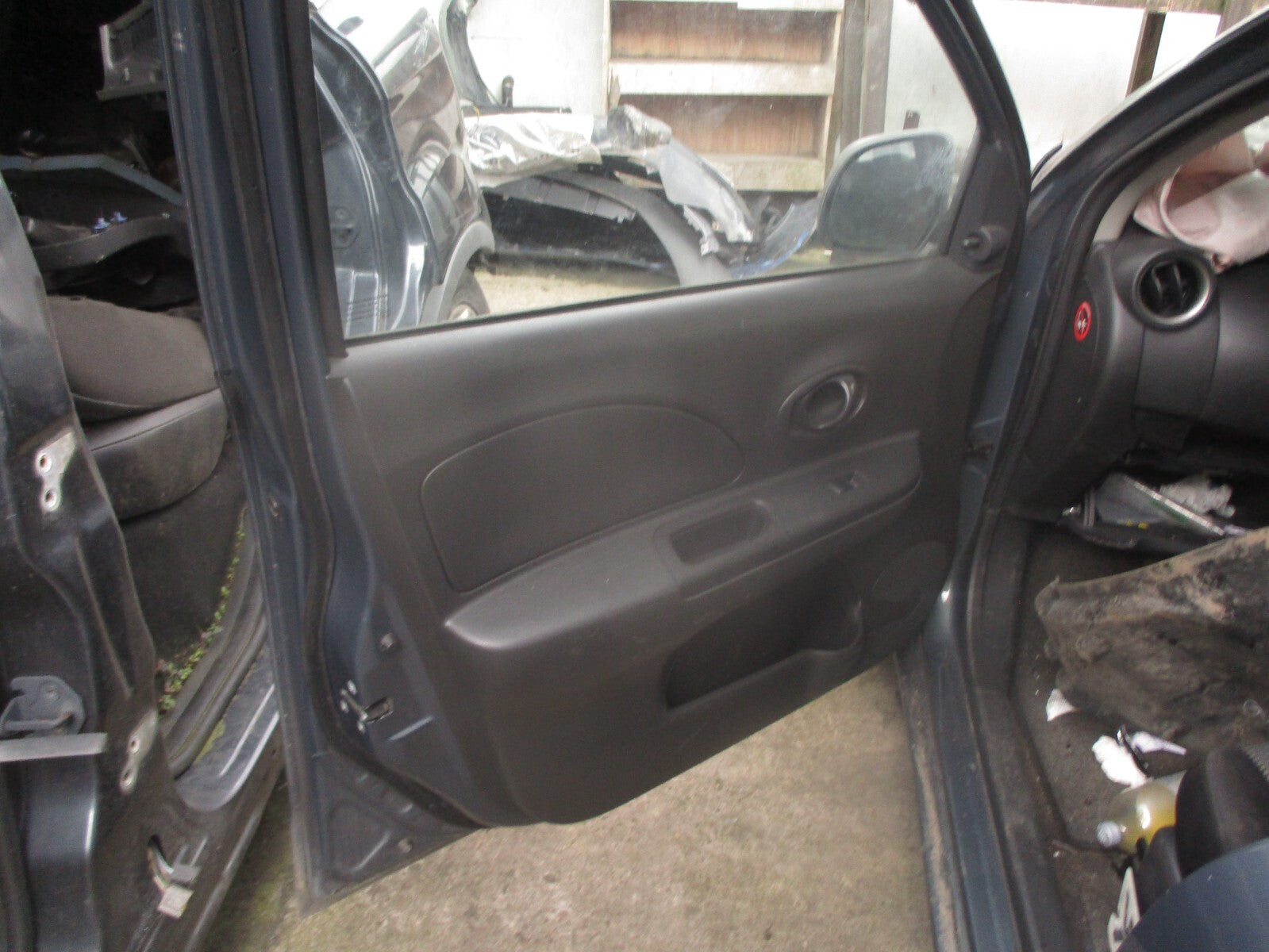 2016 NISSAN MICRA K13 MK4 5 DOOR NSF PASSENGER SIDE FRONT LEFT DOOR CARD PANEL