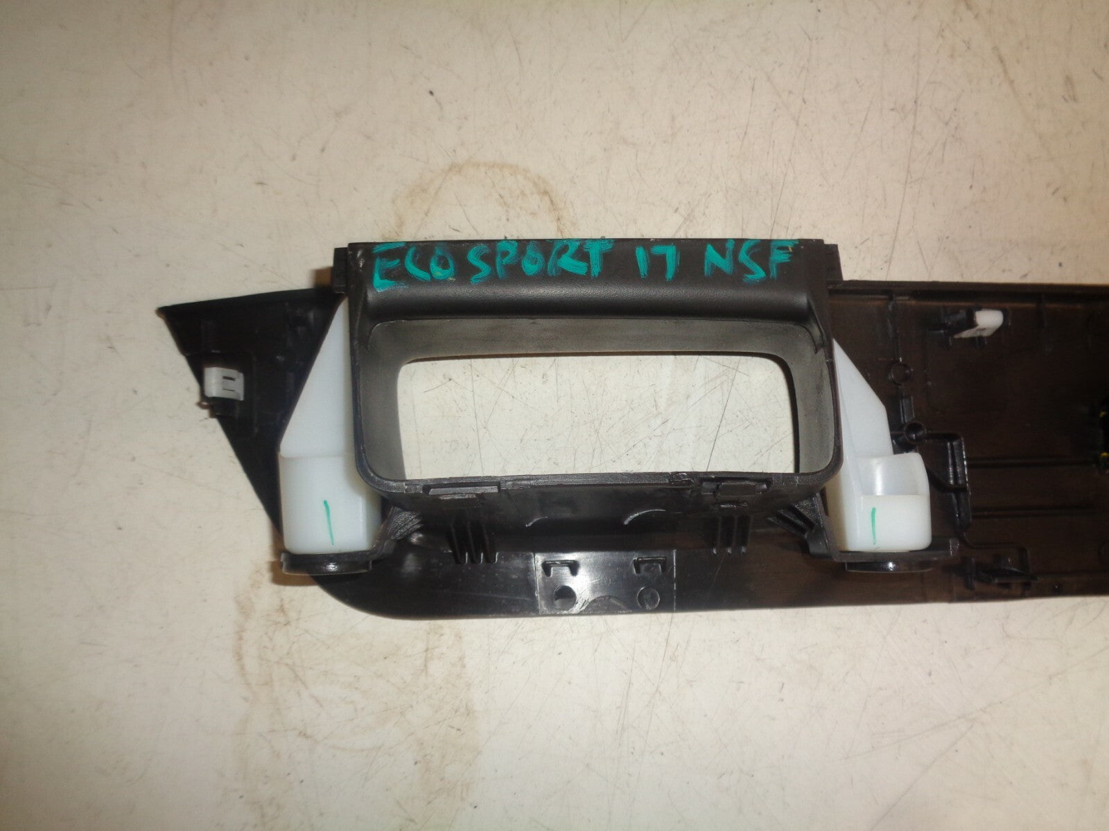 FORD ECOSPORT MK2 2017 NS PASSENGER FRONT DOOR WINDOW SWITCH CN15A23942A