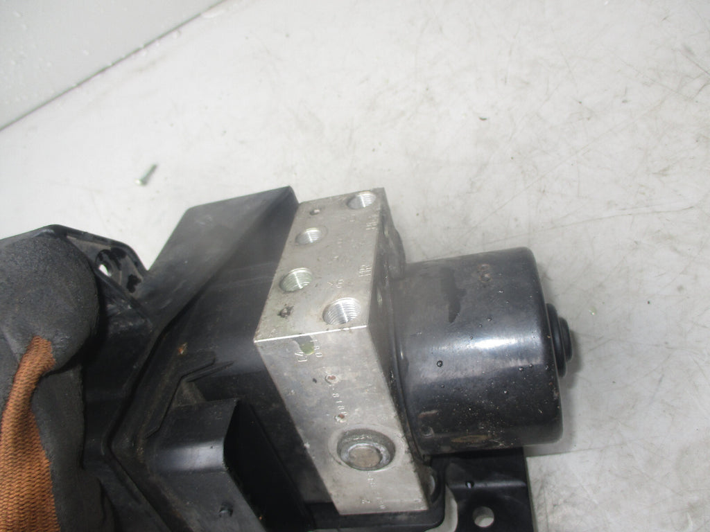 VAUXHALL ZAFIRA 2013 1.7 DIESEL ABS PUMP CONTROL MODULE 13244860