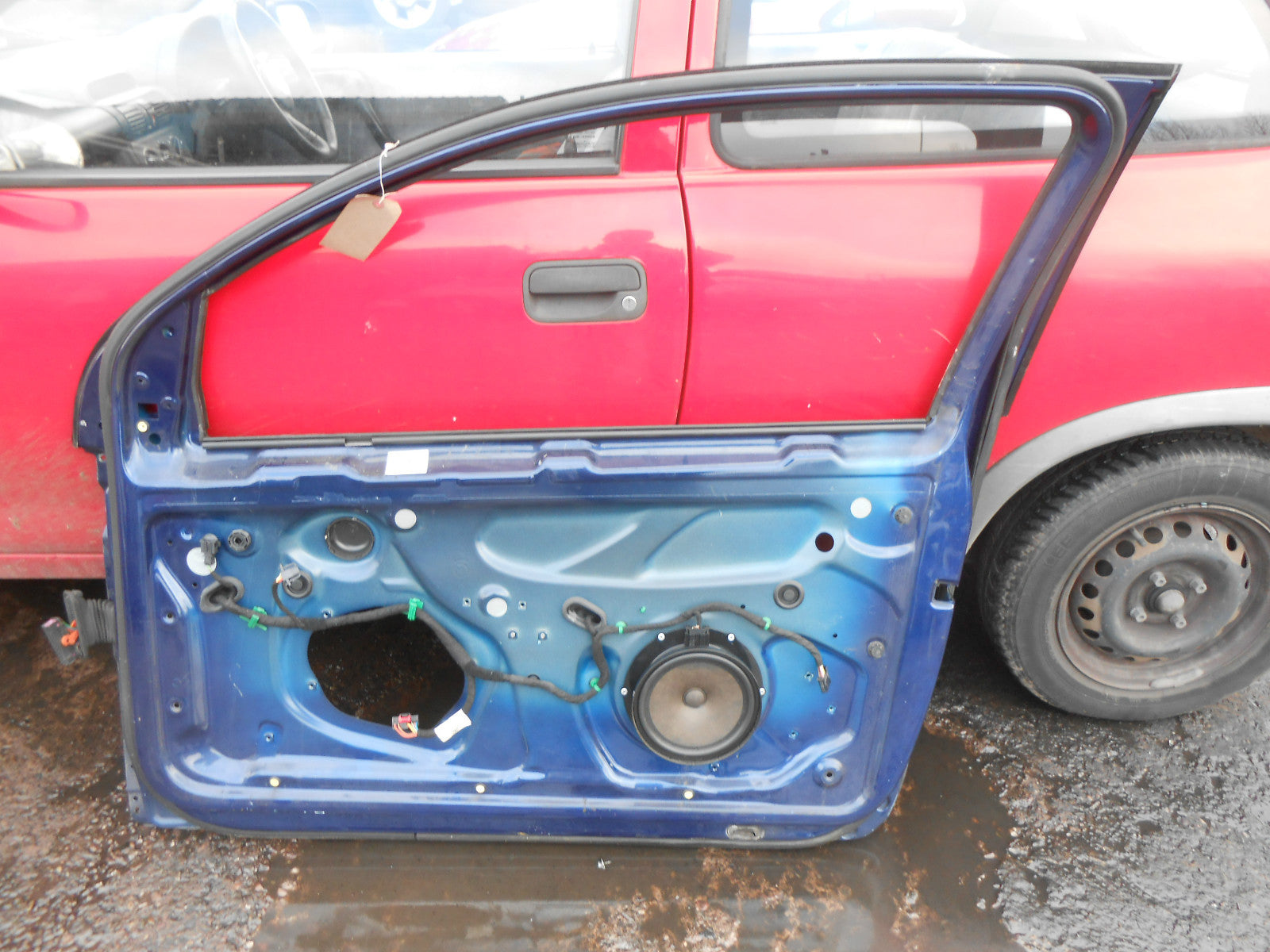 VOLKSWAGEN VW GOLF MK5 2004 3 DOOR OS DRIVER SIDE DOOR SHELL FRAME BARE BLUE