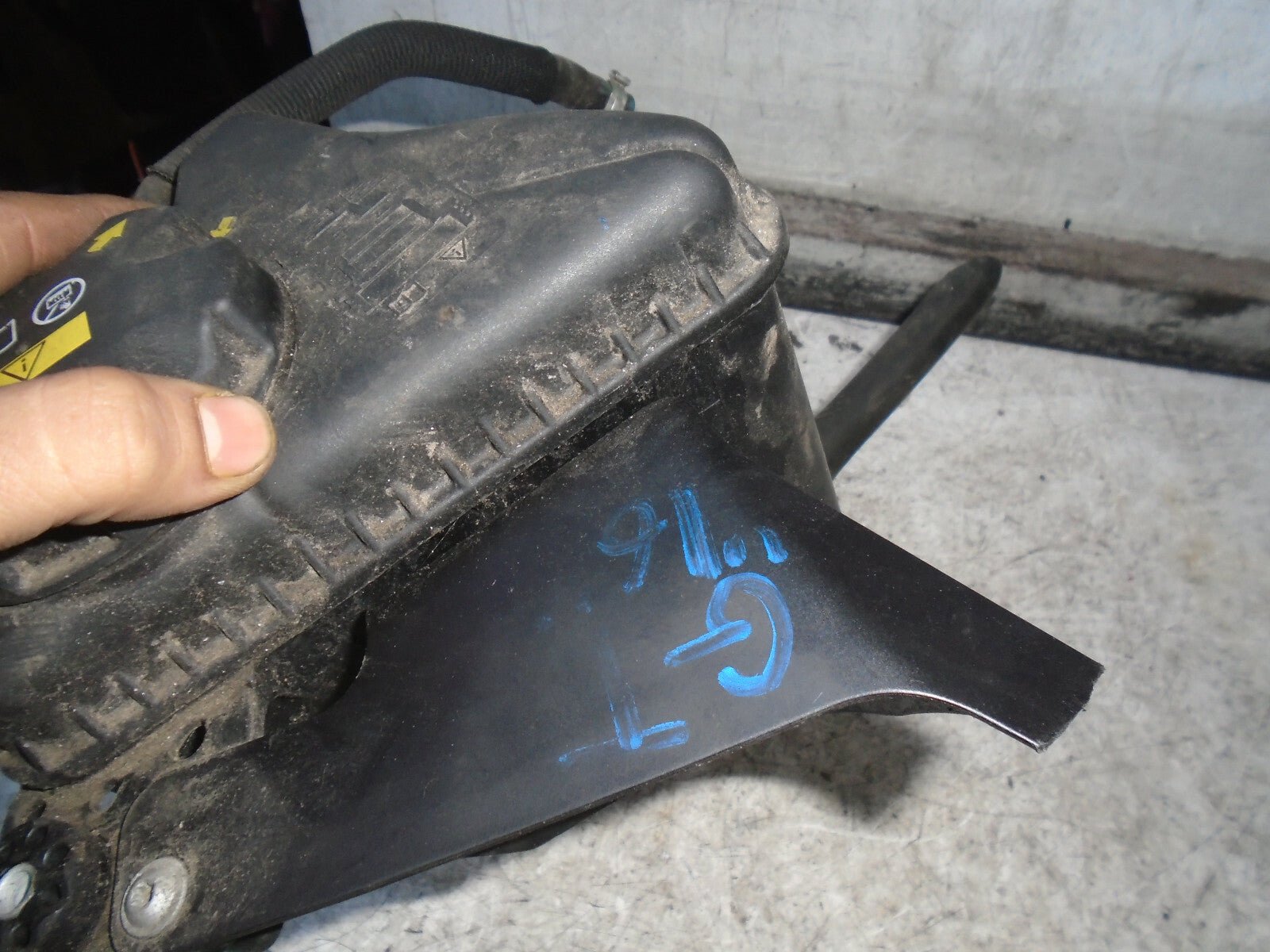 BMW 5 SERIES GT F07 2016 2.0 DIESEL COOLANT EXPANSION TANK 7647283