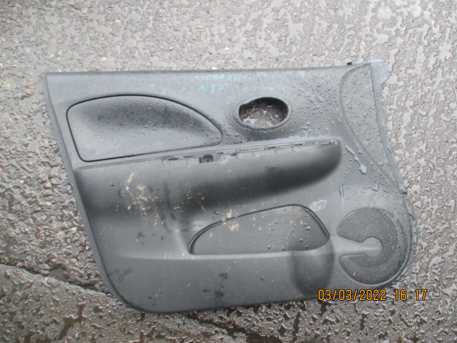 NISSAN MICRA 2014 K13 5DR NSF PASSENGER SIDE FRONT DOOR CARD