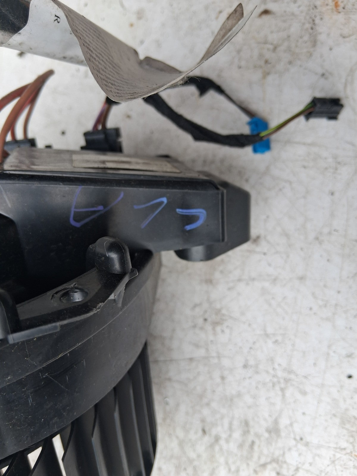 2016 MERCEDES BENZ CLA HEATER BLOWER MOTOR FAN A2469064300