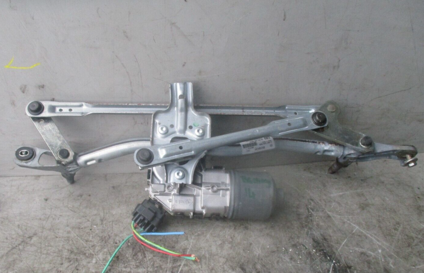 2014 CITROEN BERLINGO FRONT WIPER MOTOR 9683100780-01