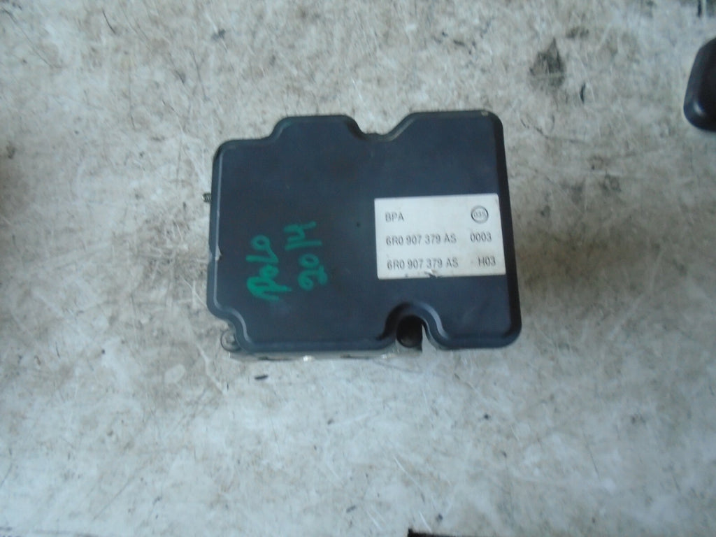 VOLKSWAGEN POLO 2014 MK5 6R ABS BRAKING PUMP 6R0907379