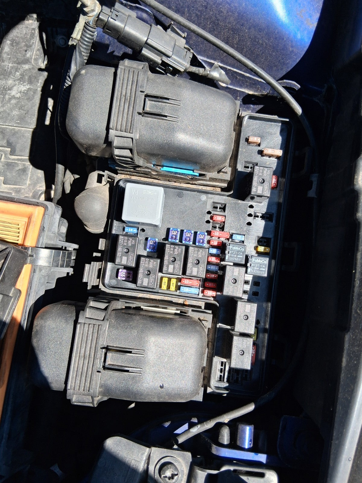 2016 FORD MONDEO MK5 HATCHBACK 2.0 DIESEL FUSE BOX RELAY  BOX
