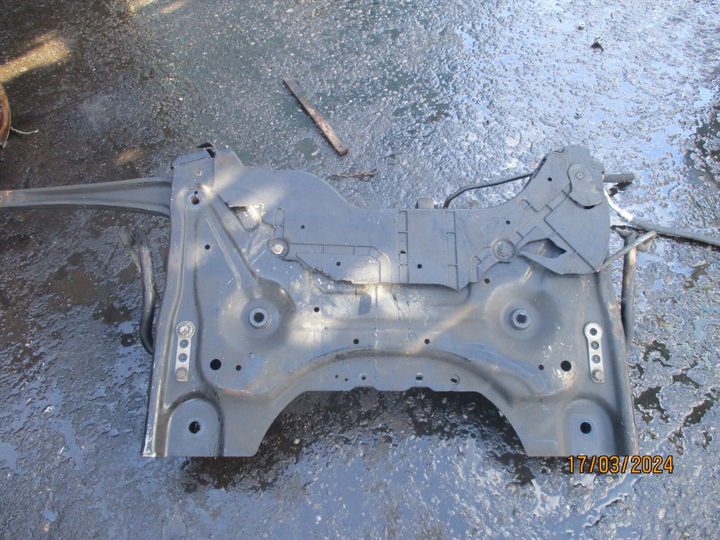 VAUXHALL VIVARO MK3 2021 1.5 DIESEL FRONT SUBFRAME OS DRIVER SIDE WISHBONE ROLL