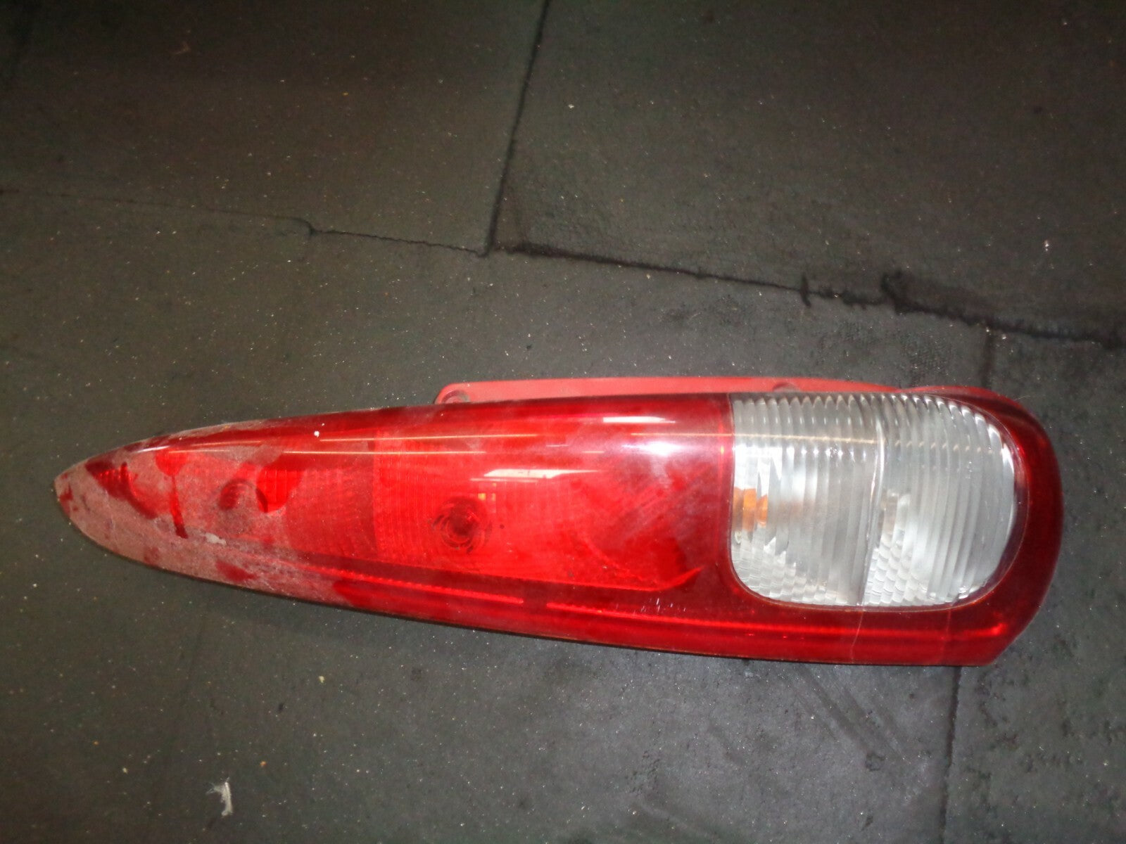 CHEVROLET TACUMA 2006 NS PASSENGER SIDE REAR TAIL LIGHT