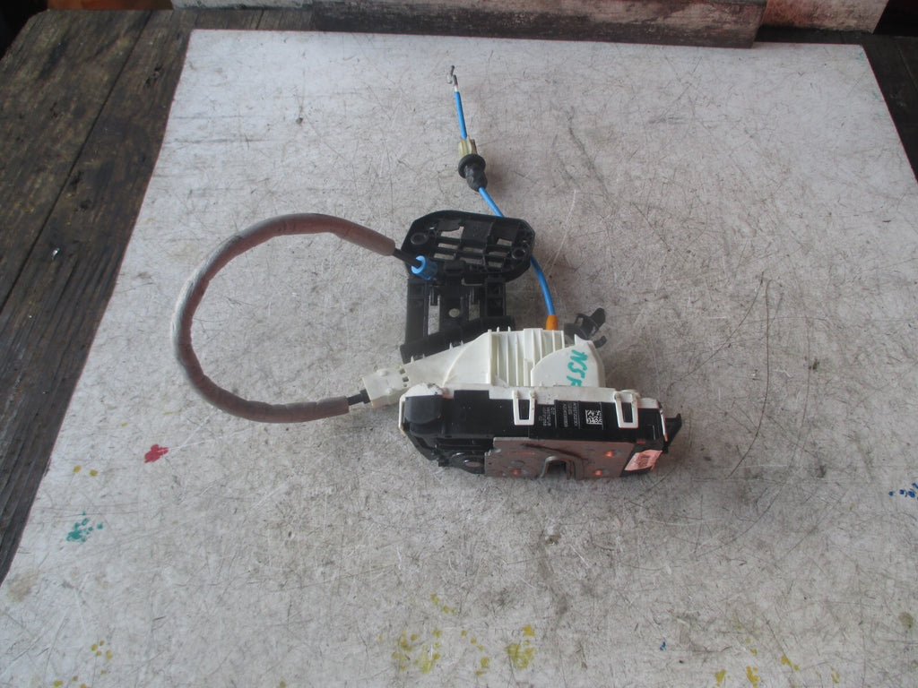 MERCEDES BENZ CLA C117 2014 NSF PASSENGER FRONT DOOR LOCK A2040085899