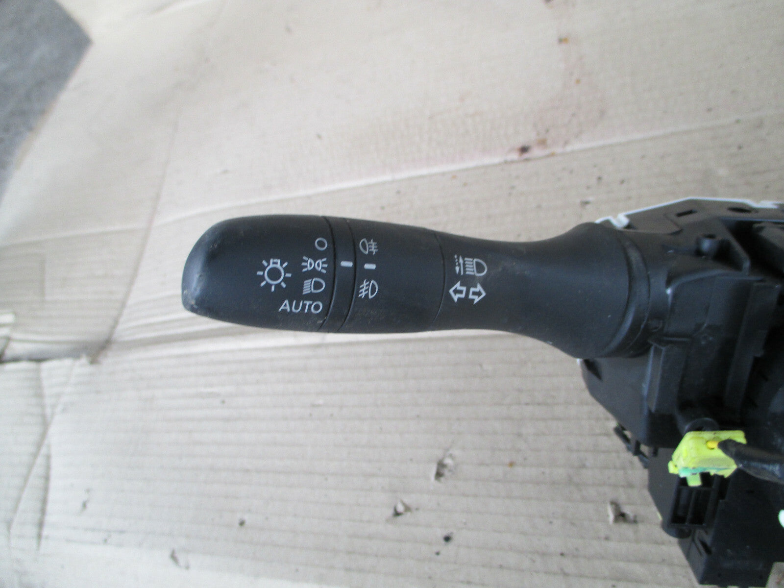 NISSAN QASHQAI MK2 J11 2019 WIPER INDICATOR STALKS SWITCH SQUIB