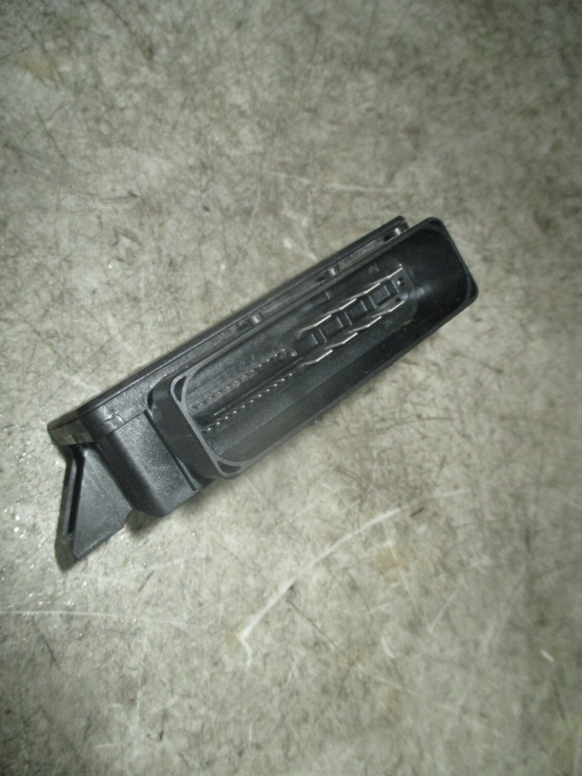 AUDI A6 2017 ELECTRONIC HANDBRAKE PARKING BRAKE CONTROL MODULE 4H0907801M