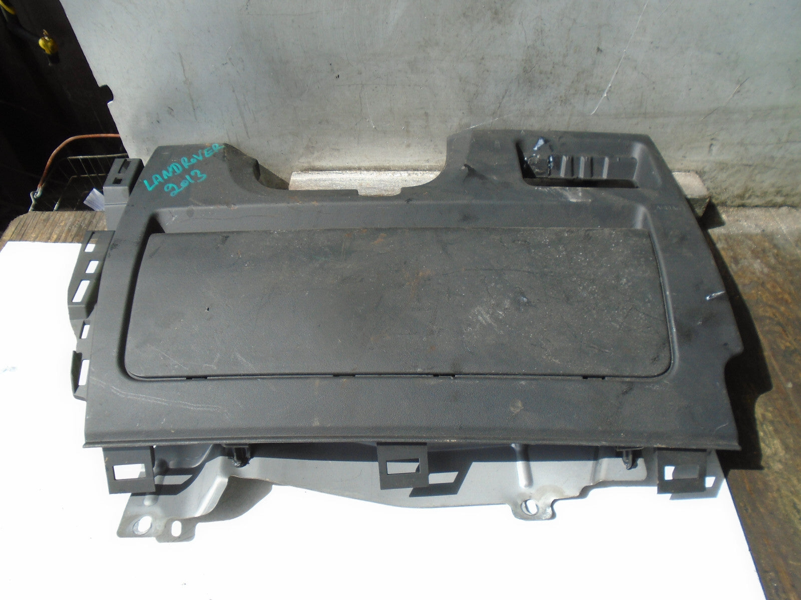 LANDROVER RANGEROVER EVOQUE 2013 DRIVER SIDE KNEE LOWER DASH SAFETY BAG