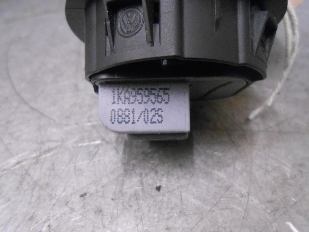 VW VOLKSWAGEN SCIROCCO 137 (MK3) ELECTRIC MIRROR ADJUST SWITCH 1KA959565