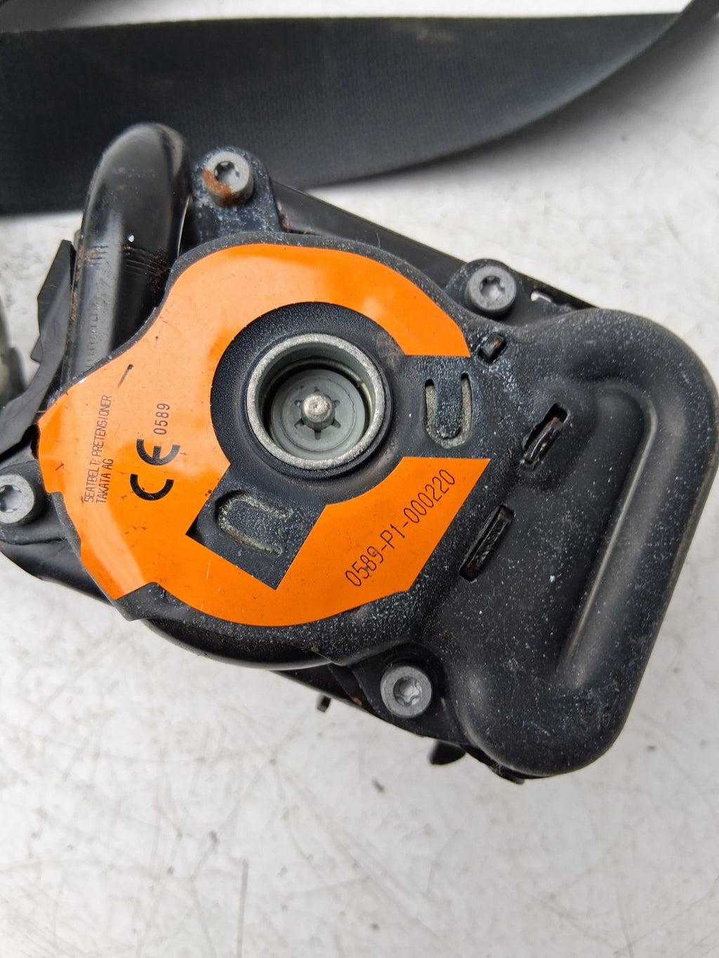 NISSAN QASHQAI MK2 2014 OSF OFF DRIVER RIGHT FRONT SEAT BELT 0589P1000220