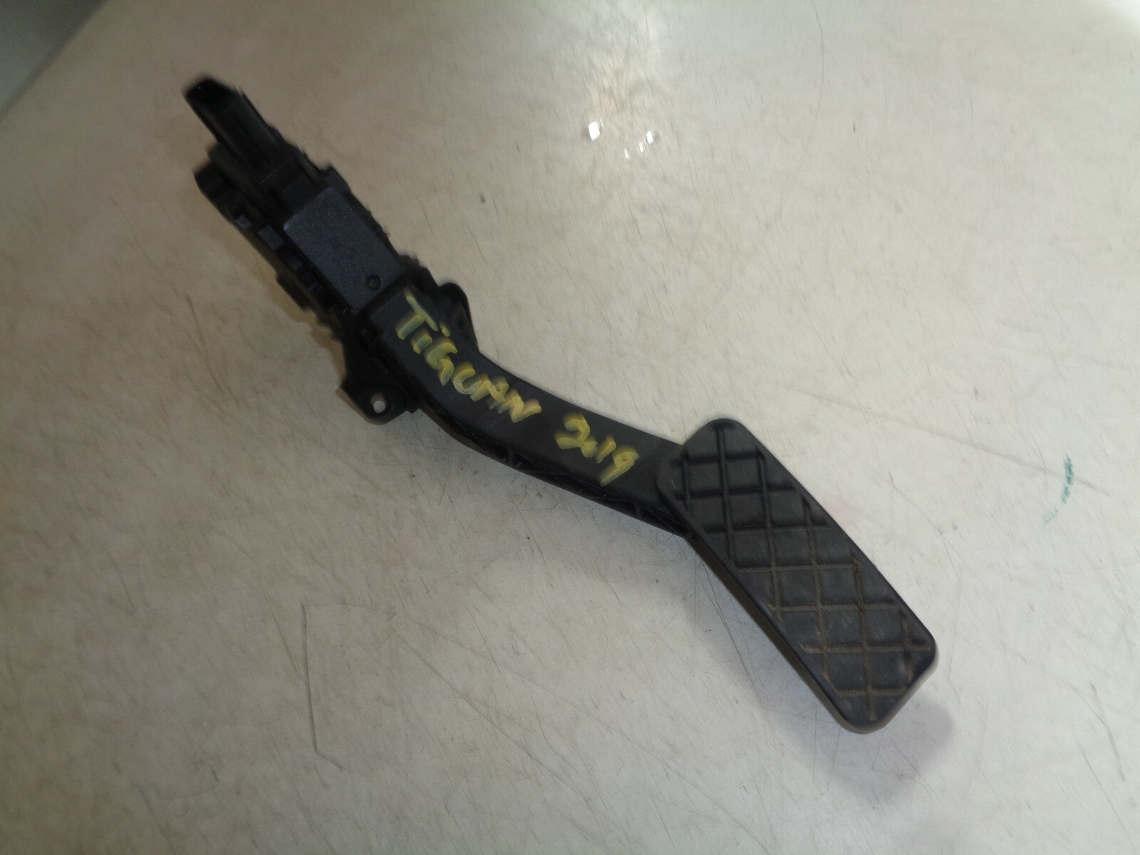 VW VOLKSWAGEN TIGUAN 2019 2.0 DIESEL ACCELERATOR THROTTLE GAS PEDAL 5Q2723503D