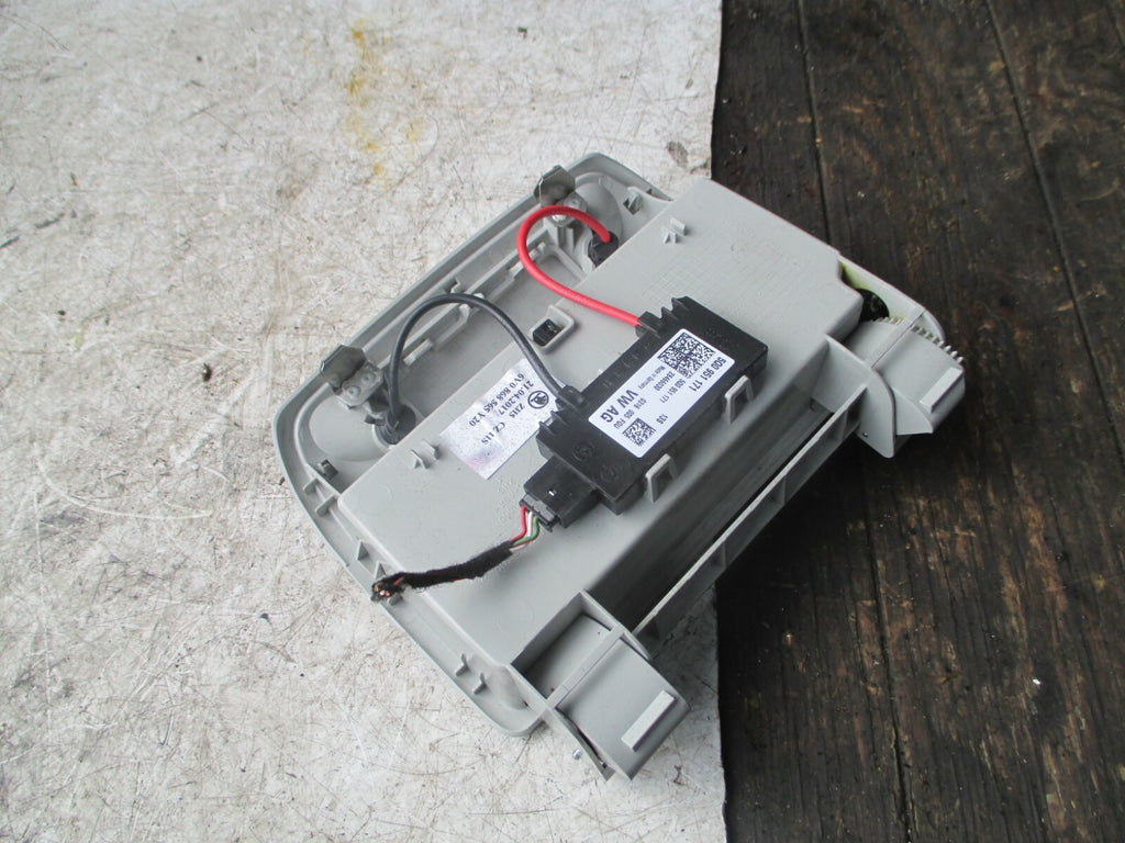 2017 SEAT TOLEDO MK4 FRONT INTERIOR ROOF GLASS HOLDER 6V0868565