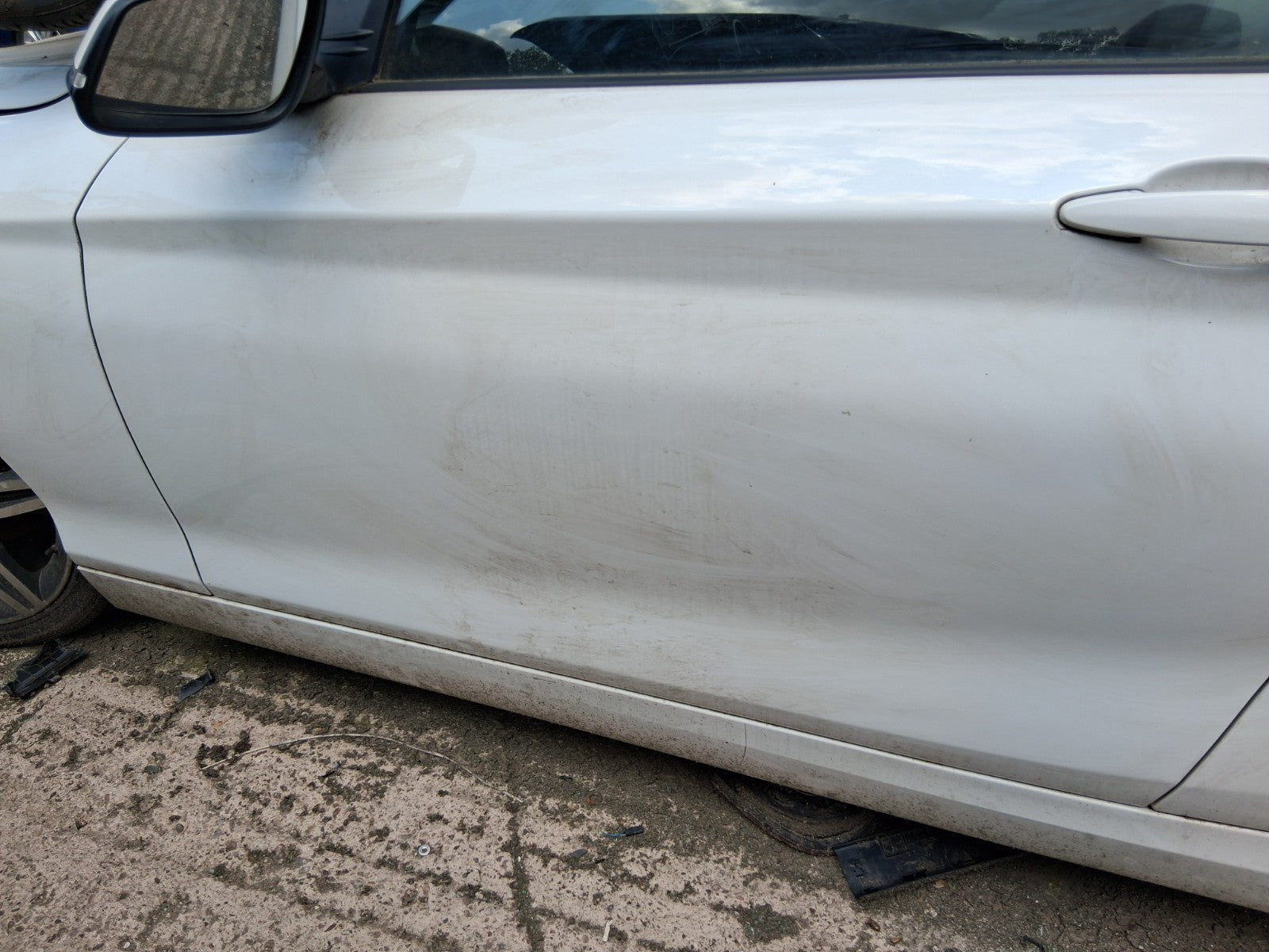 2014 BMW 1 SERIES F20 3 DOOR NSF PASSENGER SIDE FRONT LEFT SIDE BARE DOOR WHITE