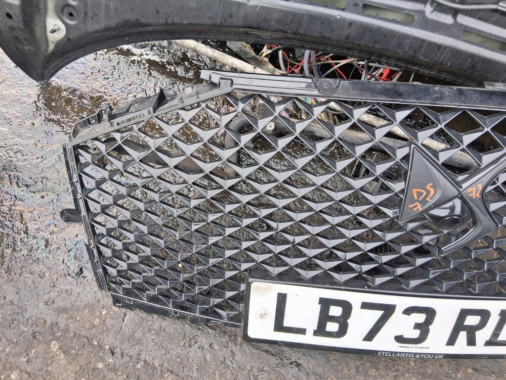 2024 DS AUTOMOBILES DS 7 FRONT BUMPER RADIATOR GRILL GRILLE 98419790