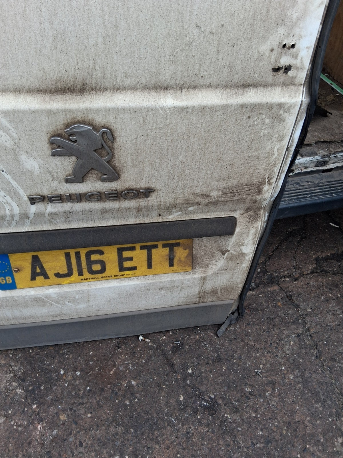 2016 PEUGEOT BOXER MK3 NSR PASSENGER SIDE REAR LEFT COMPLETE DOOR WHITE