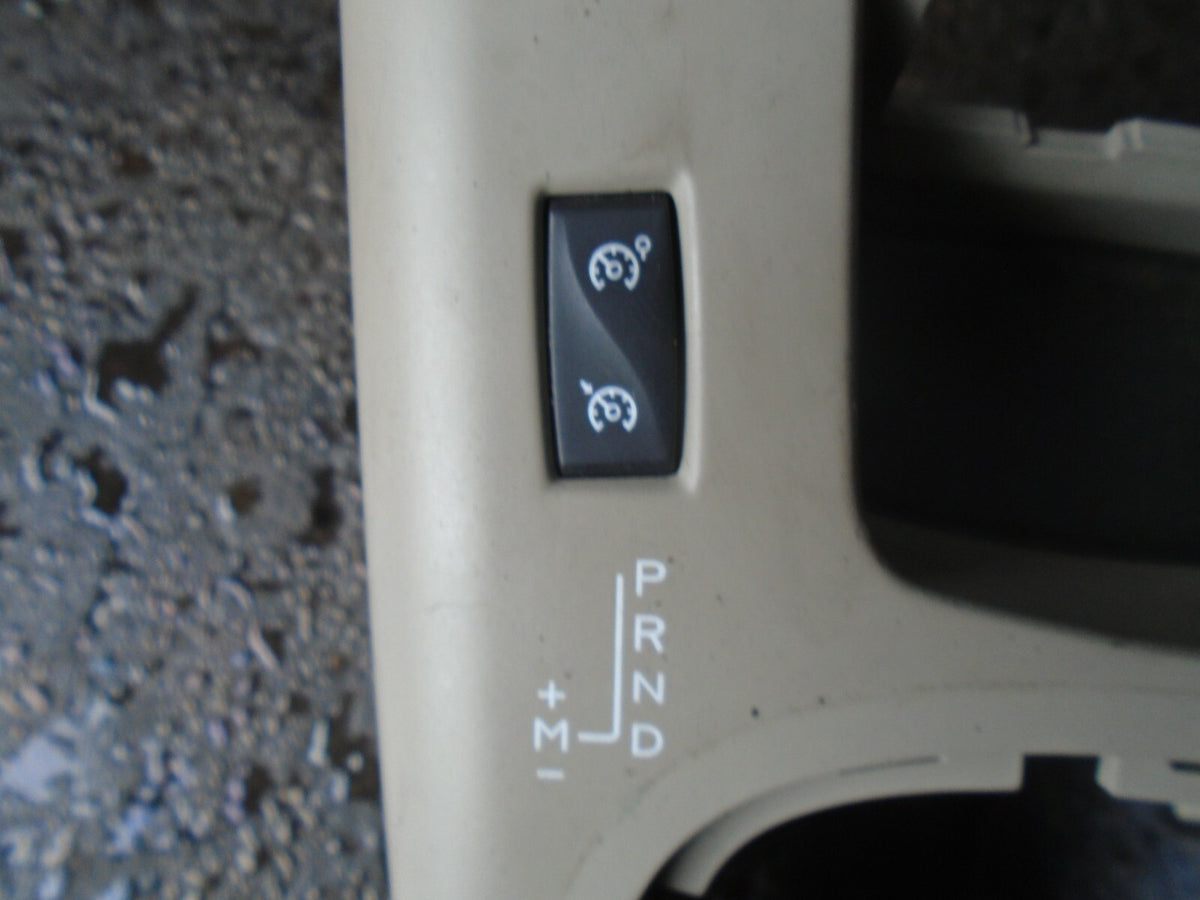 RENAULT SCENIC 2012 MK3 GEAR STICK LEVER SURROUND TRIM
