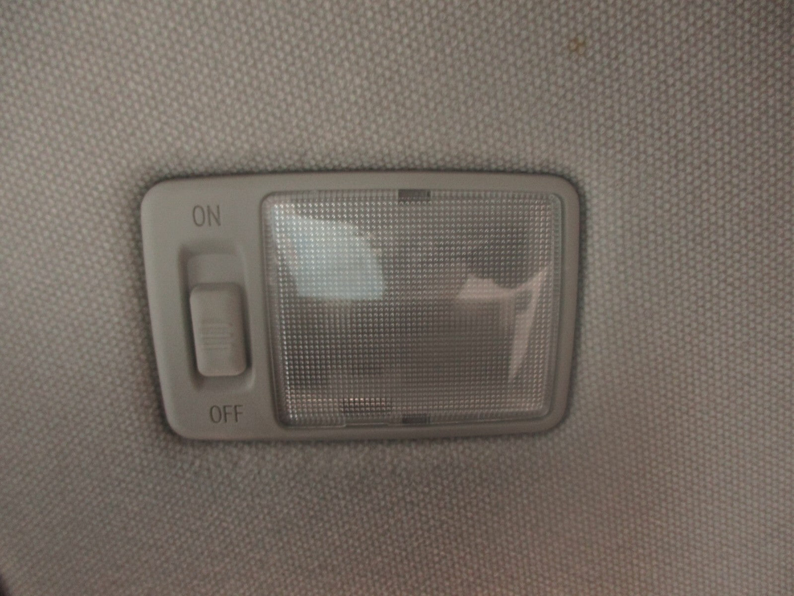 2018 TOYOTA AURIS E180 MK2 NSF PASSENGER SIDE FRONT LEFT SUN VISOR ROOF LIGHT